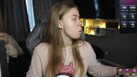 Snapshot of candy_meggie chatting on 01/09/25, 10:31 Megan online show from 01/09/25, 10:31