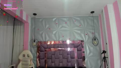 Ania online show from 11/25/25, 11:10