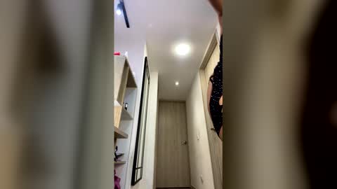 candy_queen81 online show from 05/21/26, 11:06