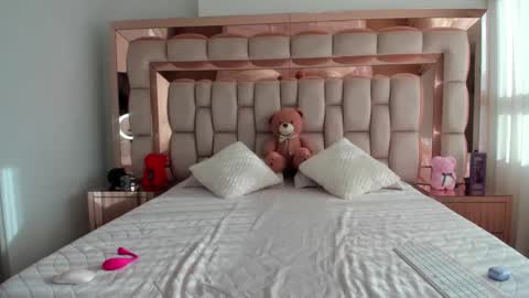 Snapshot of candy_sam28 chatting on 01/08/25, 09:34 samantha online show from 01/08/25, 09:34