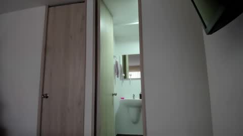 Snapshot of candy_sam28 chatting on 09/24/25, 07:50 samantha online show from 09/24/25, 07:50