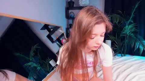 Sandy online show from 02/22/25, 11:13