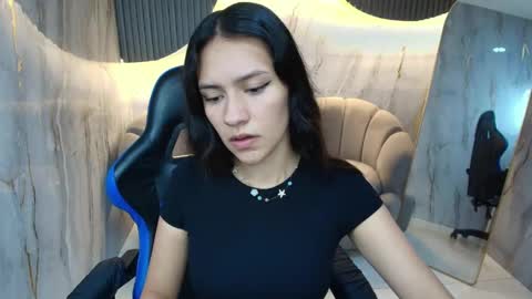 Candy  online show from 04/28/26, 03:11