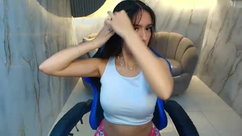 Candy  online show from 05/15/26, 03:24