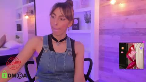 Snapshot of candy_summer28_ chatting on 07/13/26, 07:27 CANDY online show from 07/13/26, 07:27