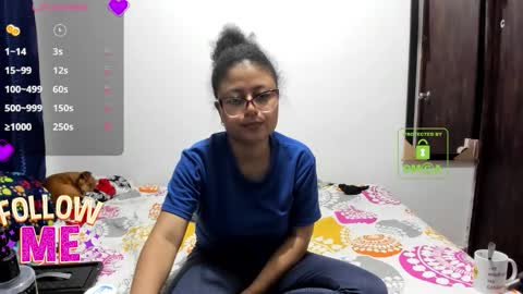 candy_val online show from 03/17/26, 04:17