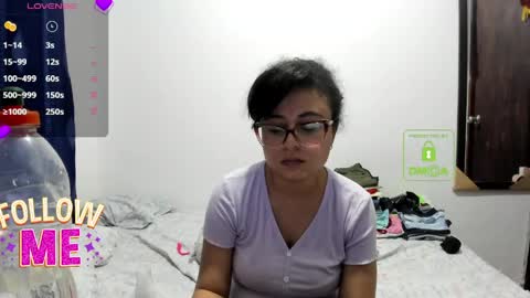 Snapshot of candy_val chatting on 06/01/26, 06:04 candy_val online show from 06/01/26, 06:04