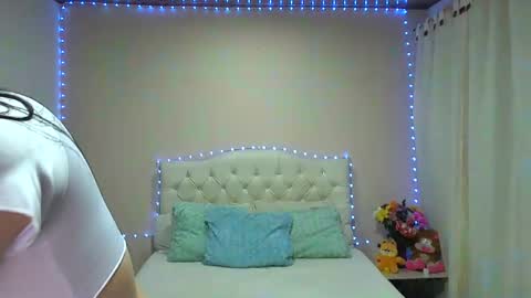 CANDYCARSON online show from 02/16/25, 05:26