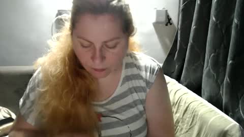 Snapshot of candycream74 chatting on 02/03/25, 05:46 Laura online show from 02/03/25, 05:46