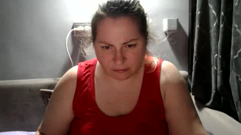 Snapshot of candycream74 chatting on 09/10/25, 04:51 Laura online show from 09/10/25, 04:51