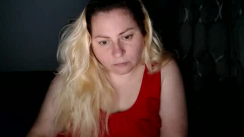 Snapshot of candycream74 chatting on 09/12/25, 03:34 Laura online show from 09/12/25, 03:34