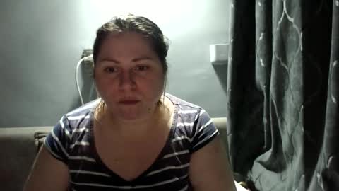 Snapshot of candycream74 chatting on 11/22/25, 07:02 Laura online show from 11/22/25, 07:02