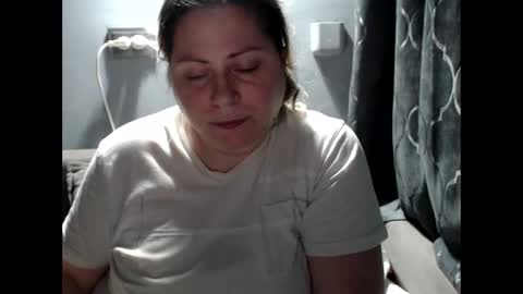 Snapshot of candycream74 chatting on 12/01/25, 12:04 Laura online show from 12/01/25, 12:04