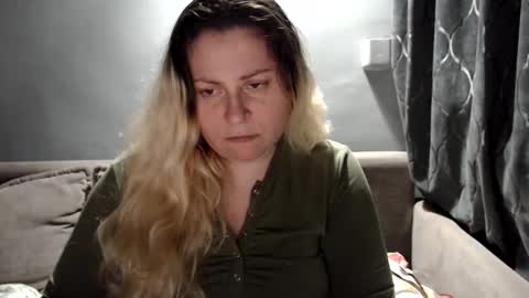 Laura online show from 02/17/26, 06:58