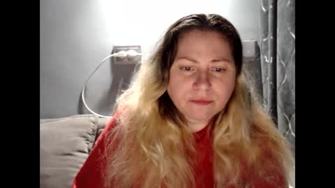 Snapshot of candycream74 chatting on 05/31/26, 07:48 Laura online show from 05/31/26, 07:48
