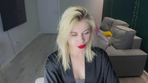 You can call me HH online show from 04/19/26, 06:43