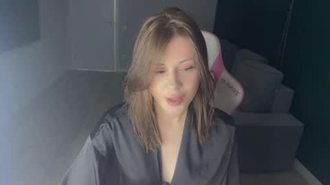 You can call me HH online show from 05/16/26, 06:07