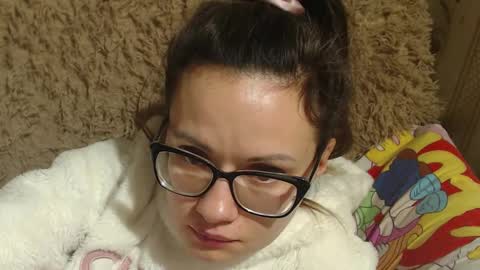 say meow and send tips  online show from 02/02/25, 09:45