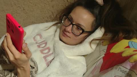 Snapshot of candylady136 chatting on 01/25/25, 06:35 say meow and send tip online show from 01/25/25, 06:35