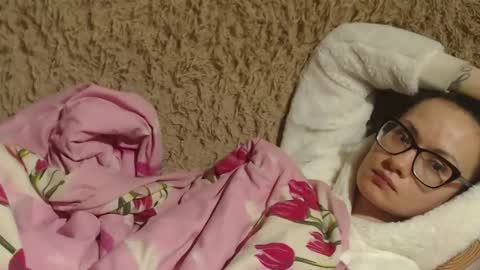 Snapshot of candylady136 chatting on 02/03/25, 03:09 say meow and send tip online show from 02/03/25, 03:09