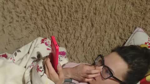 Snapshot of candylady136 chatting on 02/19/25, 11:36 say meow and send tip online show from 02/19/25, 11:36