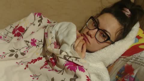 Snapshot of candylady136 chatting on 03/03/25, 12:48 say meow and send tip online show from 03/03/25, 12:48