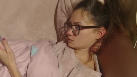 Snapshot of candylady136 chatting on 11/13/25, 07:13 say meow and send tip online show from 11/13/25, 07:13