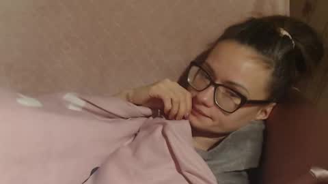 Snapshot of candylady136 chatting on 12/03/25, 11:19 say meow and send tip online show from 12/03/25, 11:19