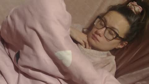 Snapshot of candylady136 chatting on 02/01/26, 11:36 say meow and send tip online show from 02/01/26, 11:36