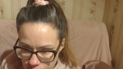 Snapshot of candylady136 chatting on 02/06/26, 07:45 say meow and send tip online show from 02/06/26, 07:45