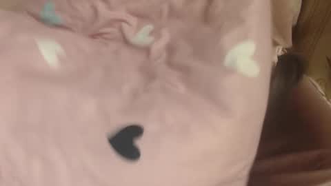 Snapshot of candylady136 chatting on 02/22/26, 02:24 say meow and send tip online show from 02/22/26, 02:24