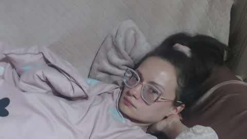 say meow and send tip  online show from 04/02/26, 10:51