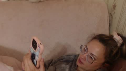 Snapshot of candylady136 chatting on 07/12/26, 10:23 say meow and send tip online show from 07/12/26, 10:23
