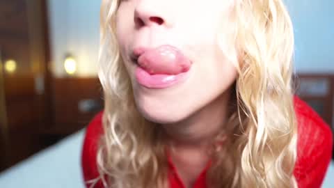 FANSLY  -    online show from 03/01/26, 12:34