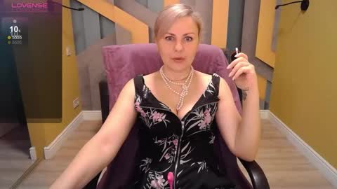 Snapshot of candylons chatting on 01/30/25, 06:24 CandyLons online show from 01/30/25, 06:24