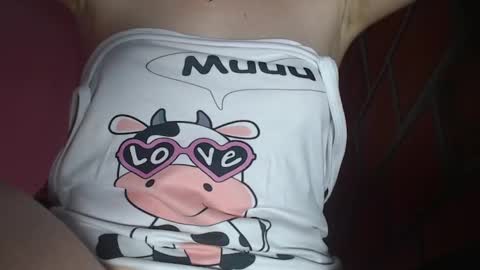 Snapshot of candylovet chatting on 02/24/25, 07:30 candylovet online show from 02/24/25, 07:30