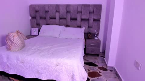 Candy online show from 12/05/24, 05:26