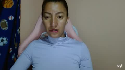 Snapshot of candymilfff chatting on 04/26/26, 01:09 candymilfff online show from 04/26/26, 01:09