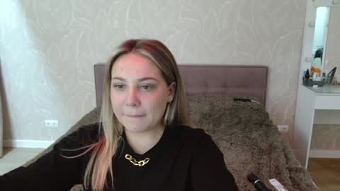 candymini online show from 03/06/25, 03:13