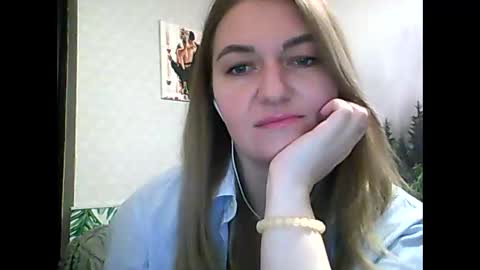 Snapshot of candyolime chatting on 03/09/25, 09:36 Daisy online show from 03/09/25, 09:36