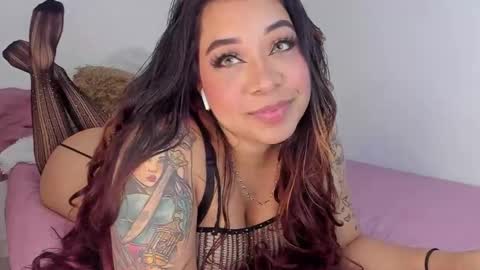 candyr0se_ online show from 09/28/25, 03:56