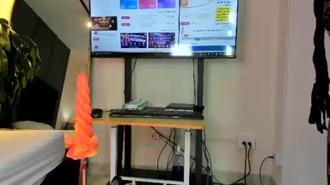 Snapshot of candyrose__ chatting on 07/08/26, 11:58 candyrose__ online show from 07/08/26, 11:58