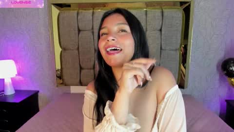 Candys Victoria online show from 10/17/25, 05:32