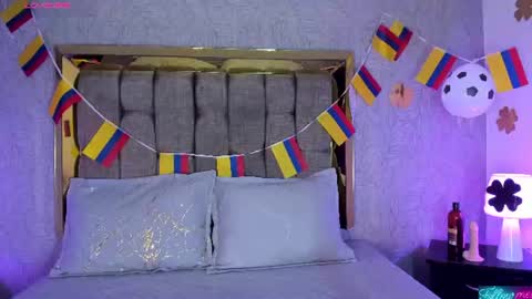 Candys Victoria online show from 06/25/26, 05:12