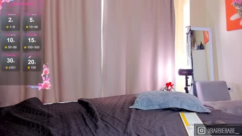 Snapshot of candysandyy chatting on 01/04/25, 08:39 My name is KateIIll be online on December 1 online show from 01/04/25, 08:39