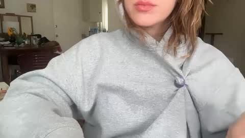 candysayscum online show from 10/05/25, 10:07