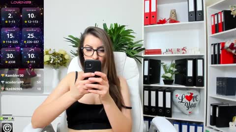 Snapshot of candywesst chatting on 12/20/24, 10:05 Candy My pleasure its in your hands online show from 12/20/24, 10:05