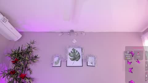 Isabella online show from 12/02/24, 03:25