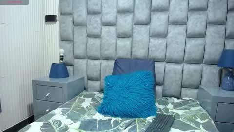 Snapshot of canela_a73 chatting on 10/12/25, 06:18 Canela online show from 10/12/25, 06:18
