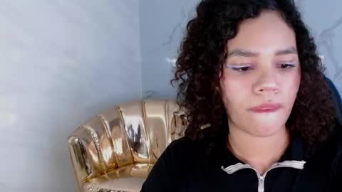 canela_s1 online show from 11/11/25, 09:15